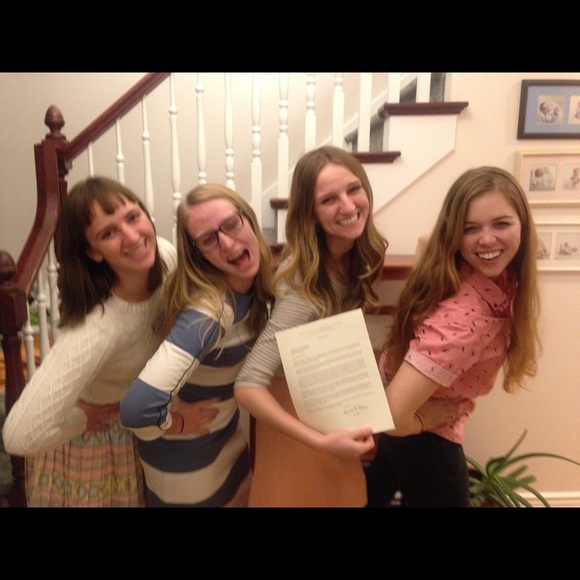 Meet your Posher, Laurel - Picture 2 of 5